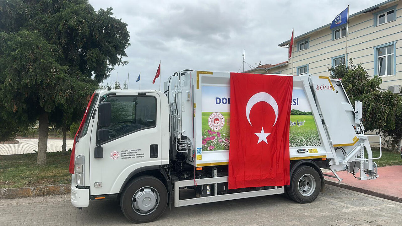 Dodurga Belediyesi Filosuna Yeni Hizmet Aracı Ekledi 2