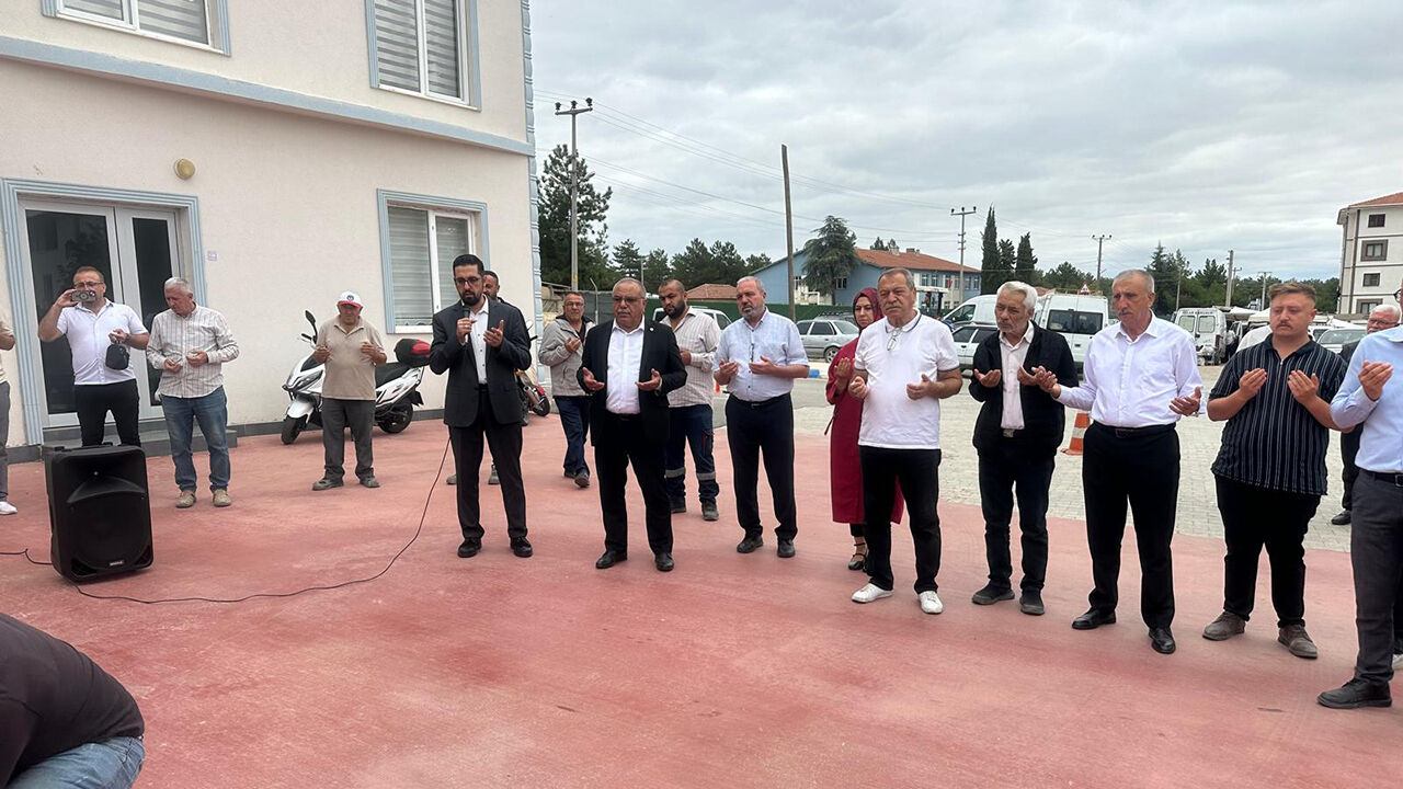 Dodurga Belediyesi Filosuna Yeni Hizmet Aracı Ekledi 4