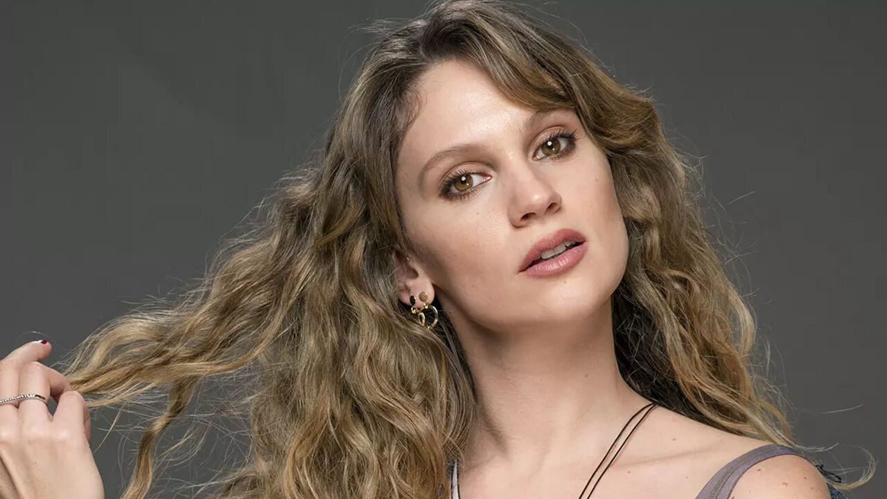 Farah Zeynep Abdullah-2