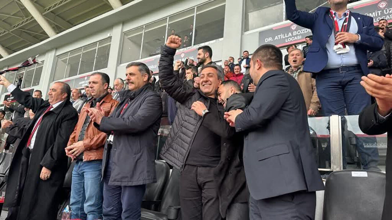 Muhsin Dere Corumfk1
