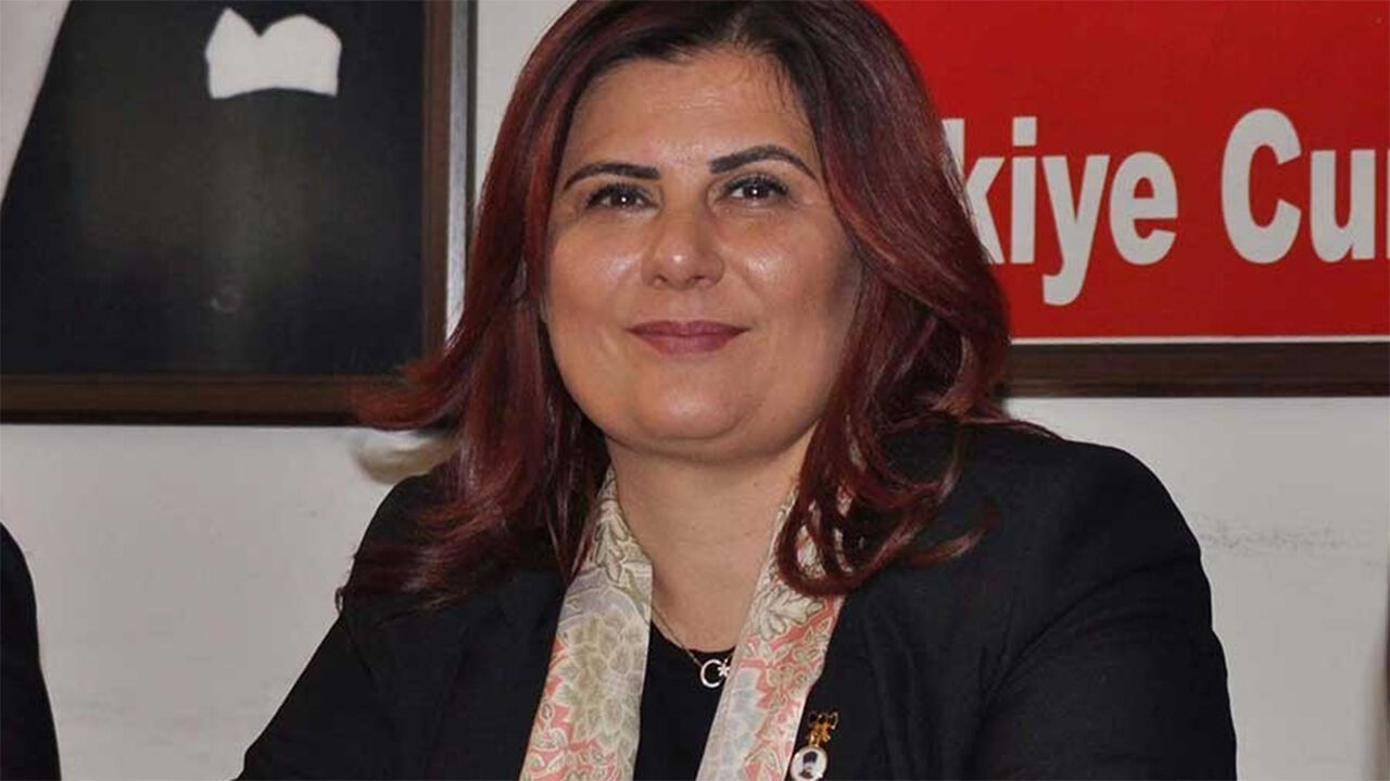 Ozlem Cercioglu2