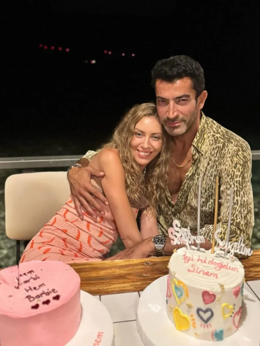 Sinem Kobal 38. Yaşını Kutladı “Hem Harbi, Hem Barbie” Pastası Ilgi Çekti 2