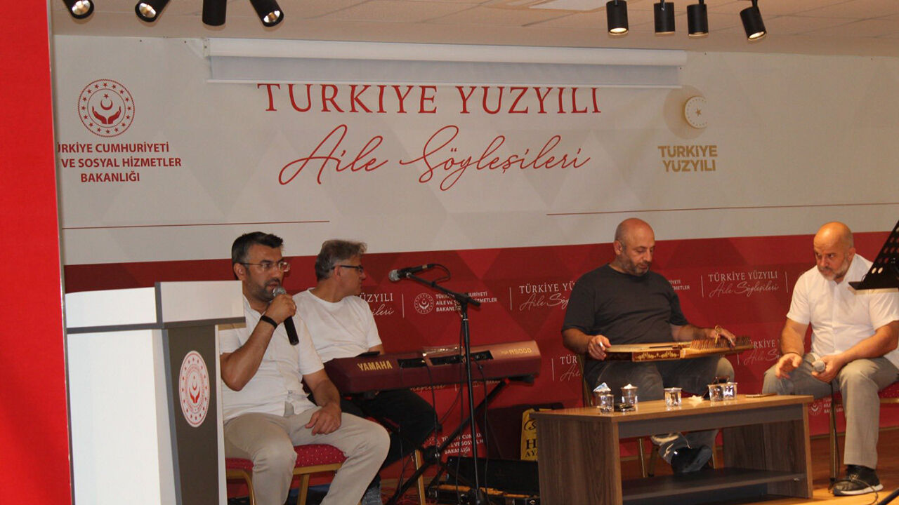Yaslılarilahi (2)