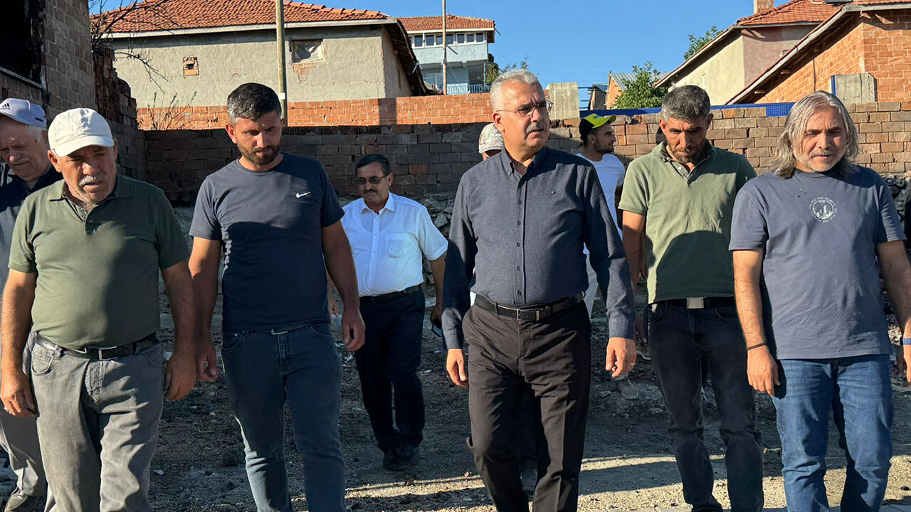 Yusufahlatcıayazkoyu (3)