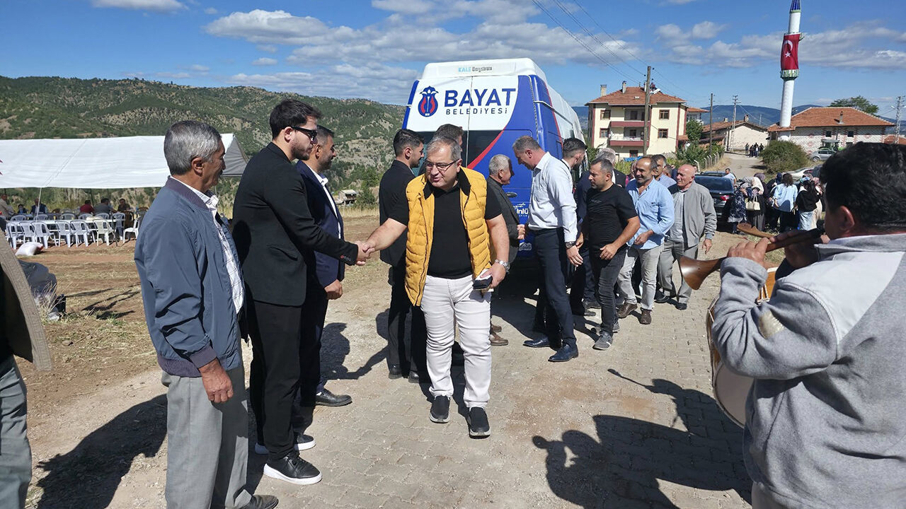 Bayatbelediyesidugun (2)