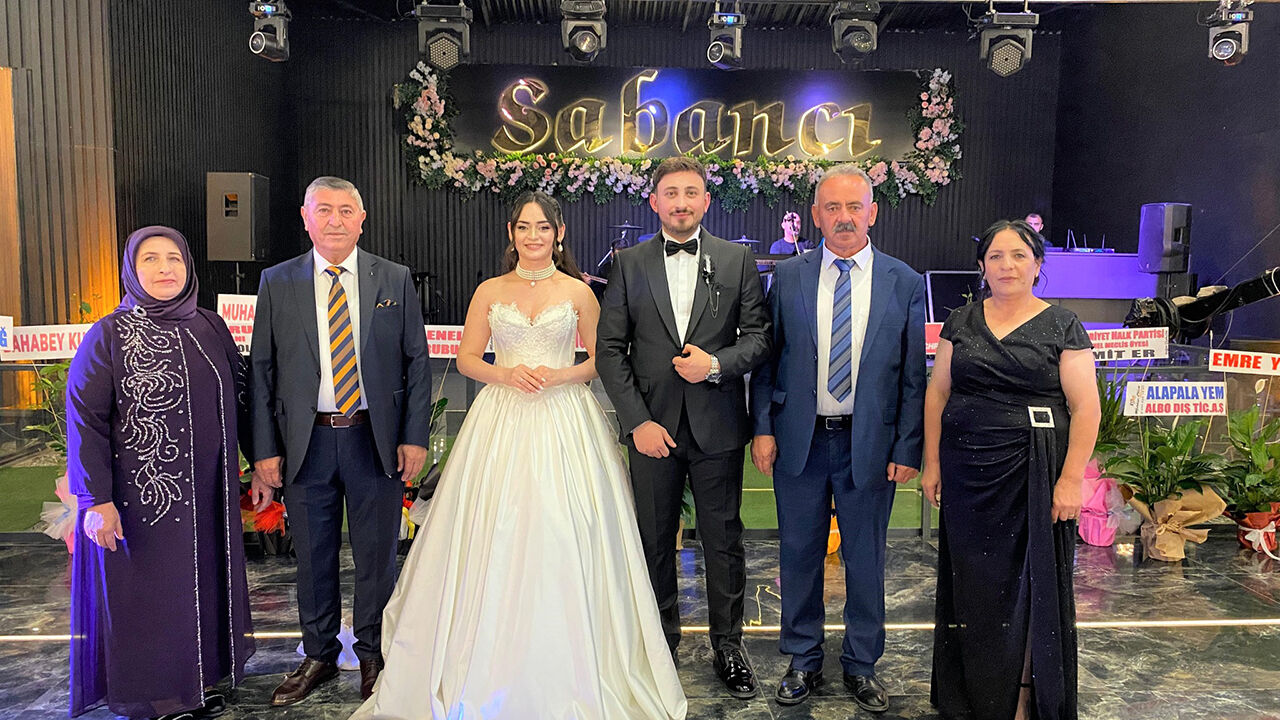 Gokgozboyrazdugun (3)