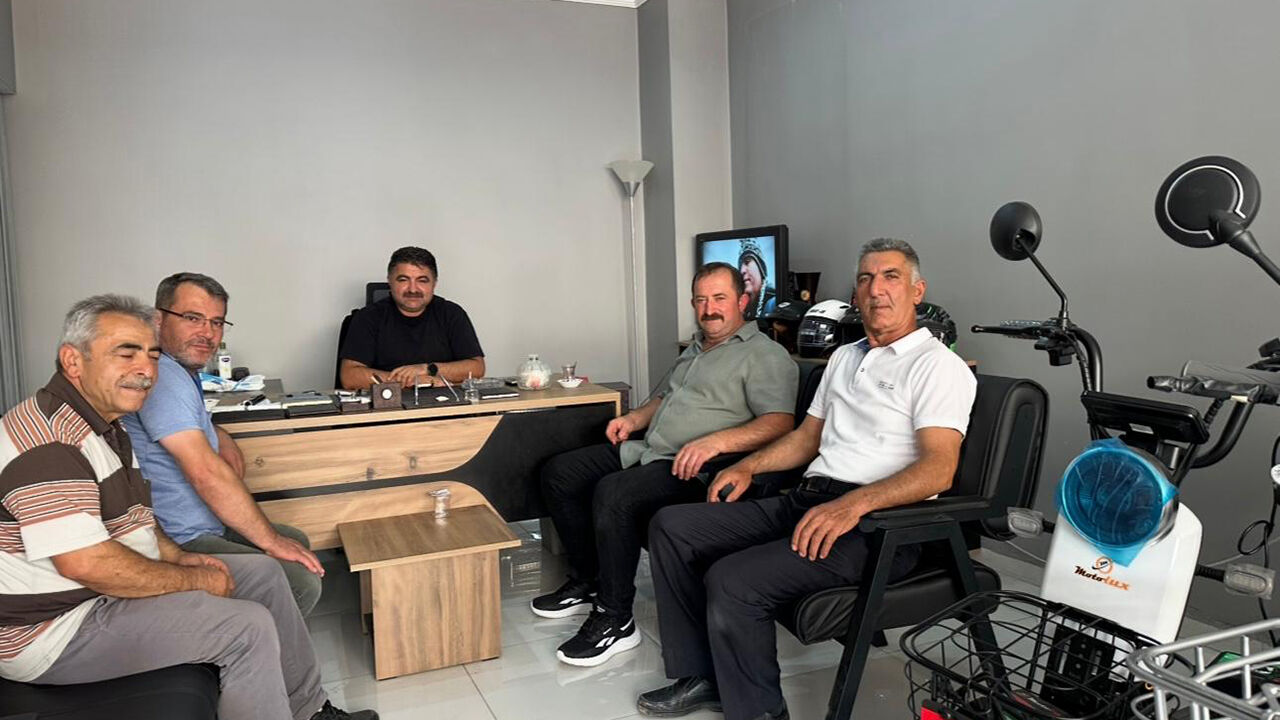 Kargıanahtarpartiesnafziyareti (4)