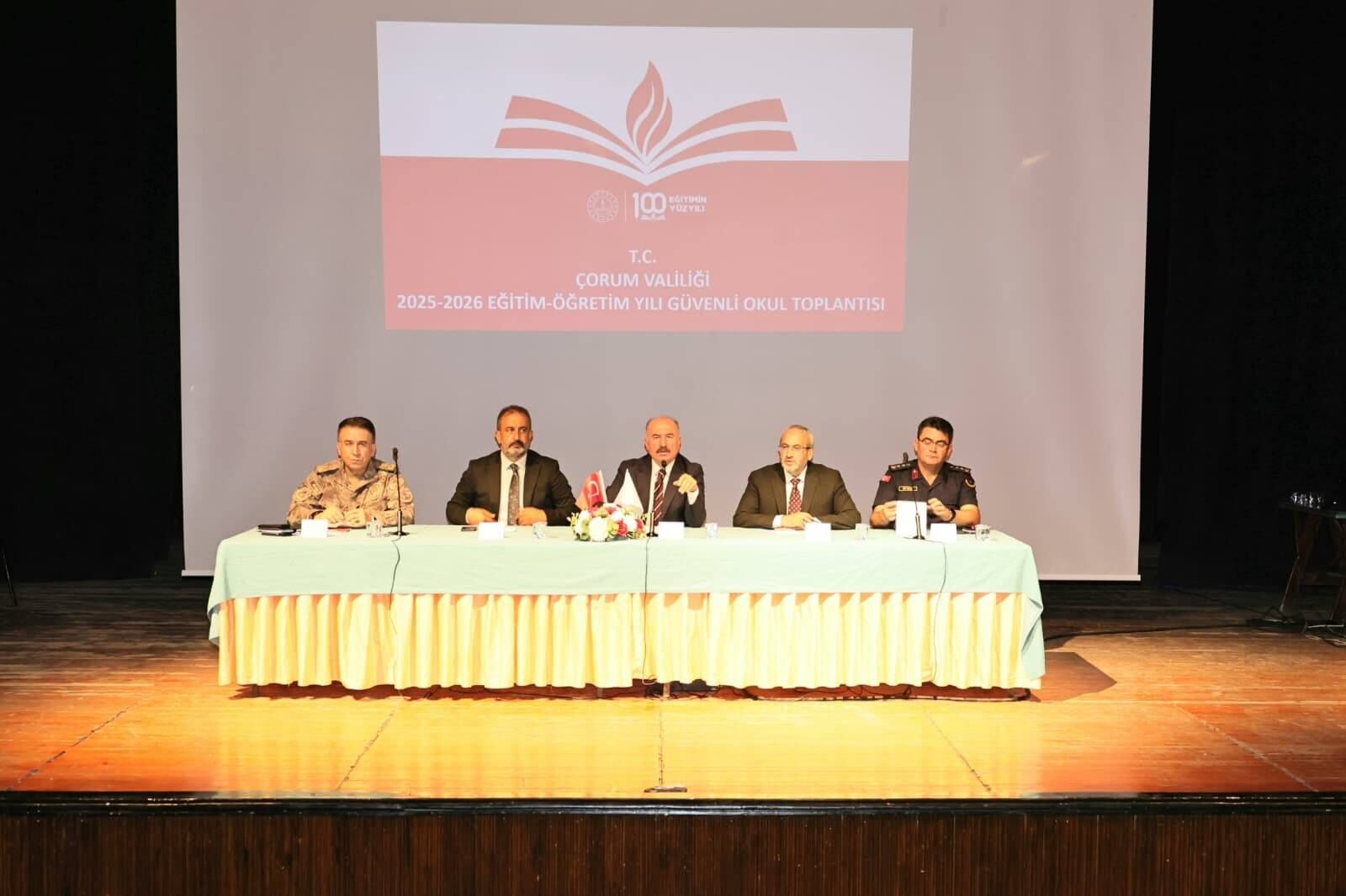 Okulguvenligitoplantısı (8)