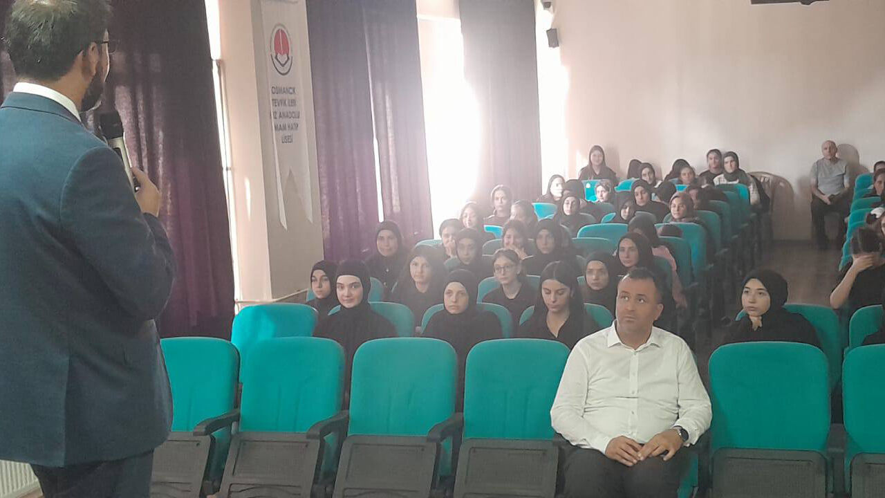 Osmancıkmevlidinebikonferansı (2)