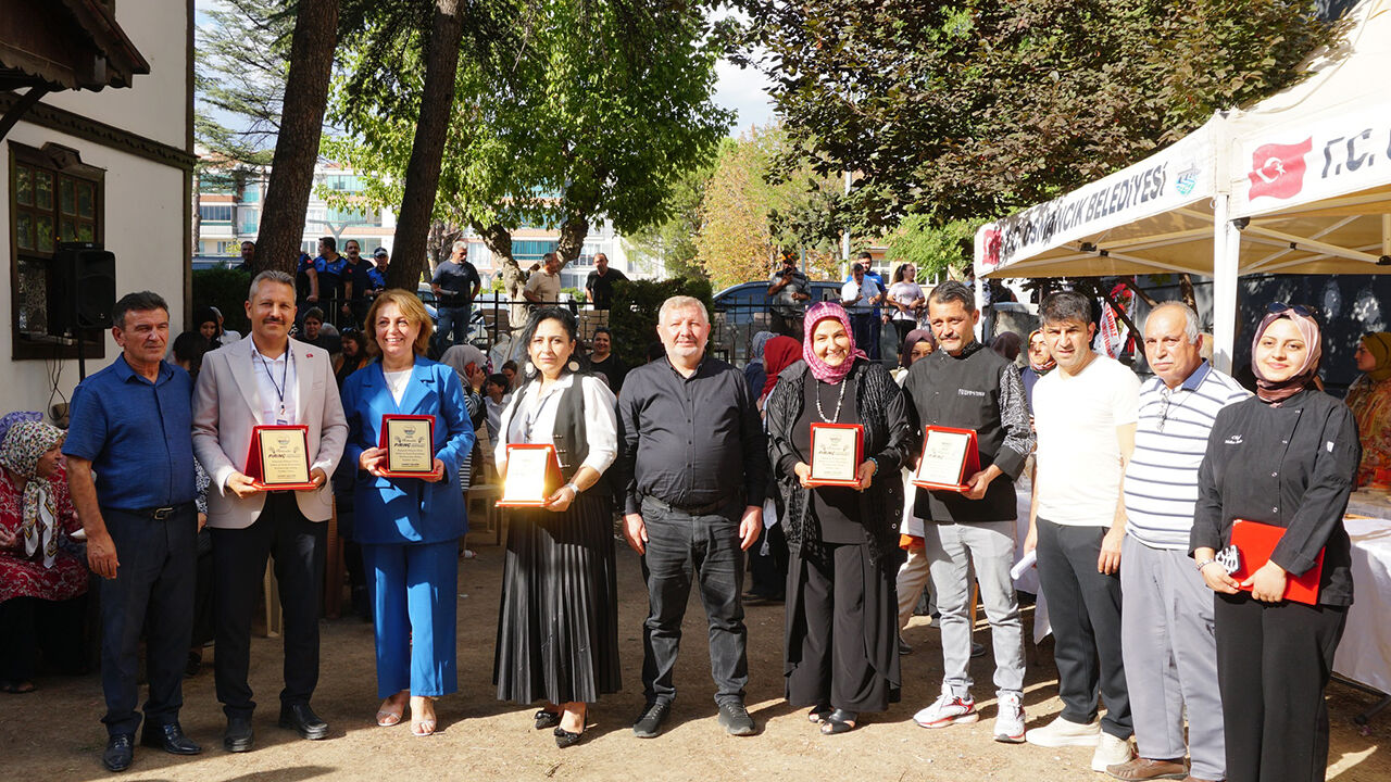 Osmancıkyemekyarısması (10)