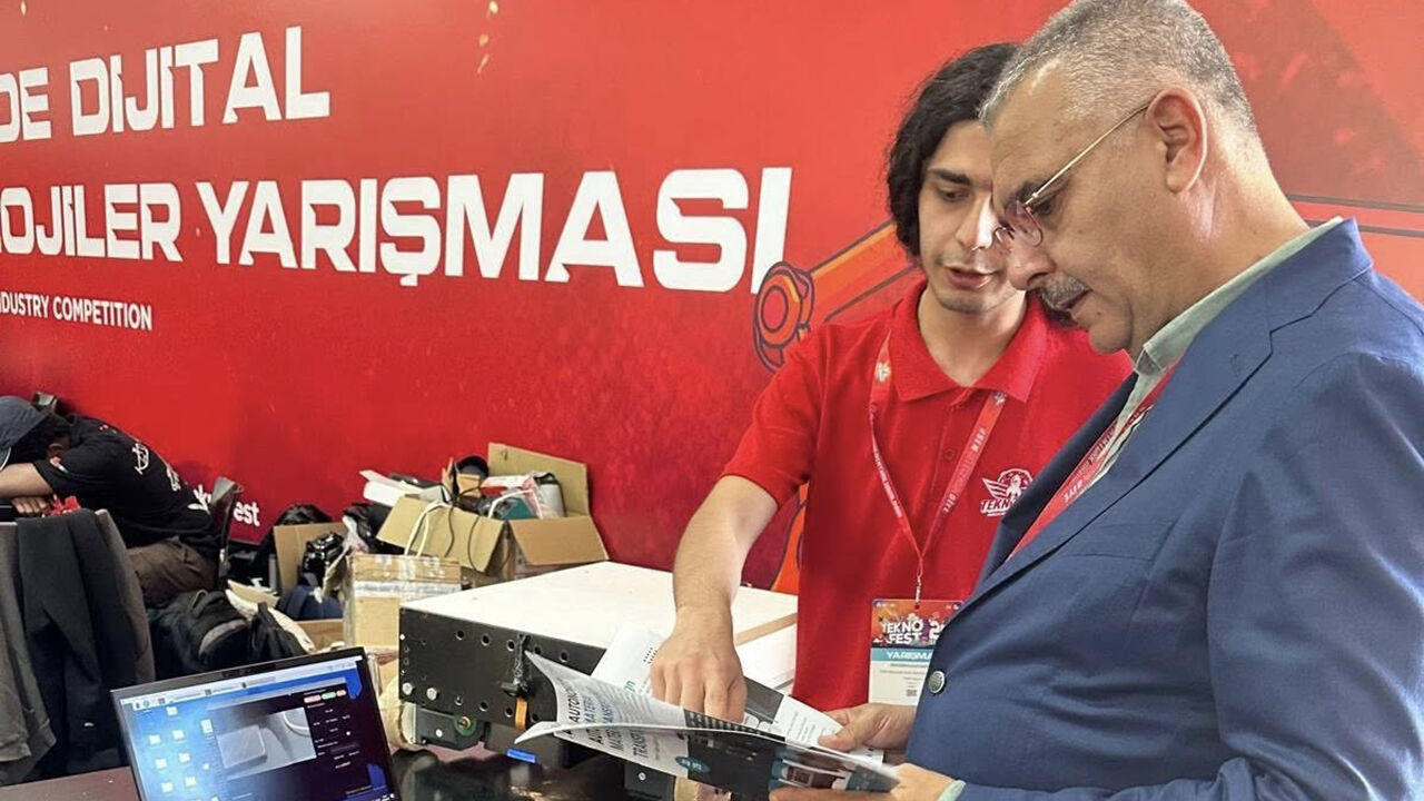 Yusufahlatcıteknofest (2)
