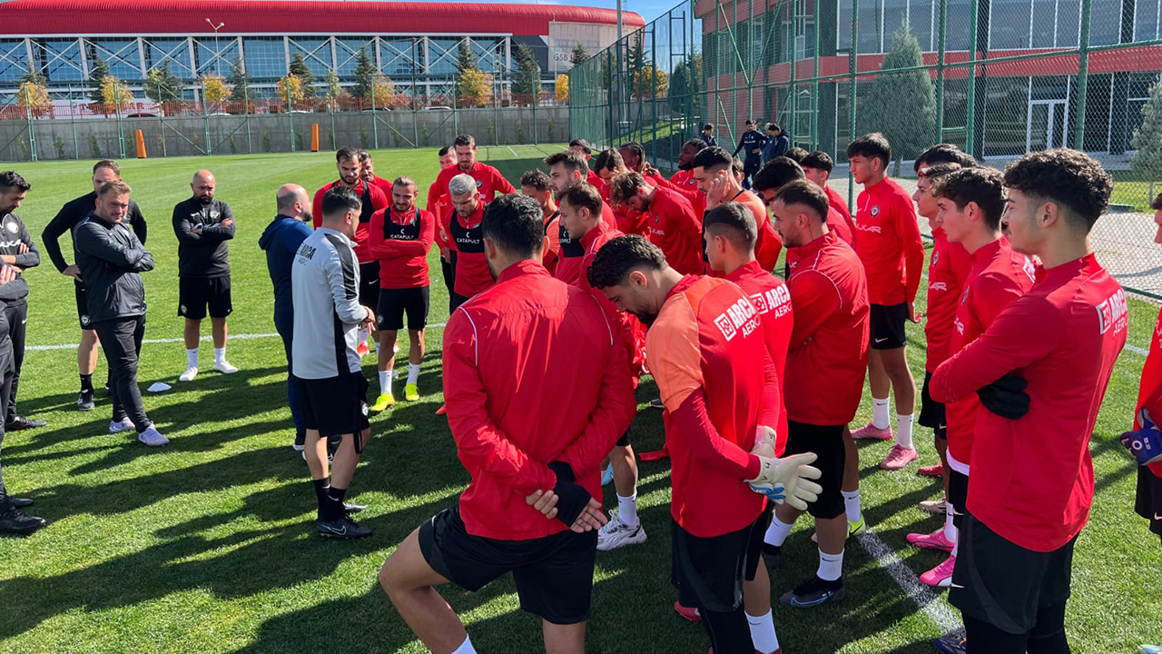 8Aaa9526 043D 432A A52B 7Fab5582Fb94