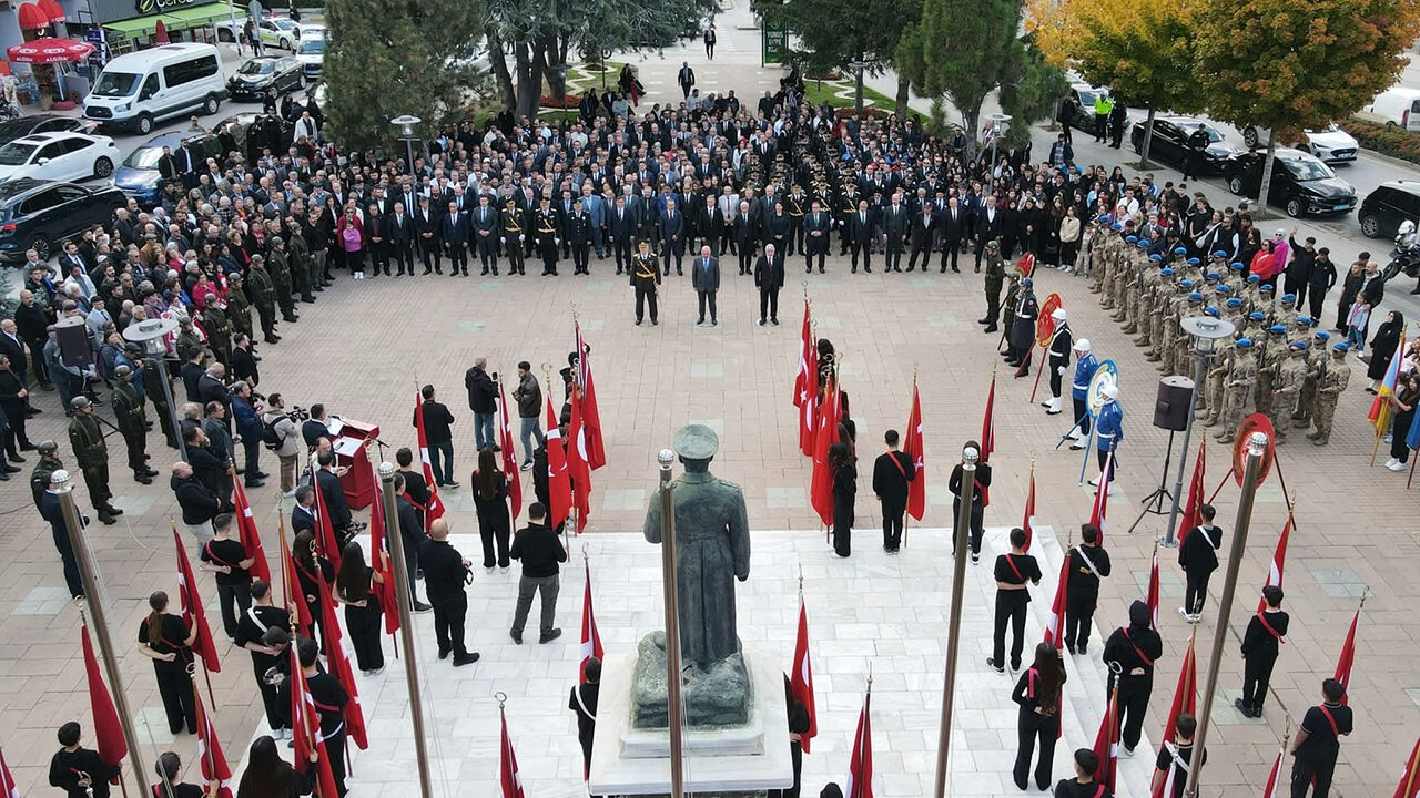 Anıtcelenk (4)