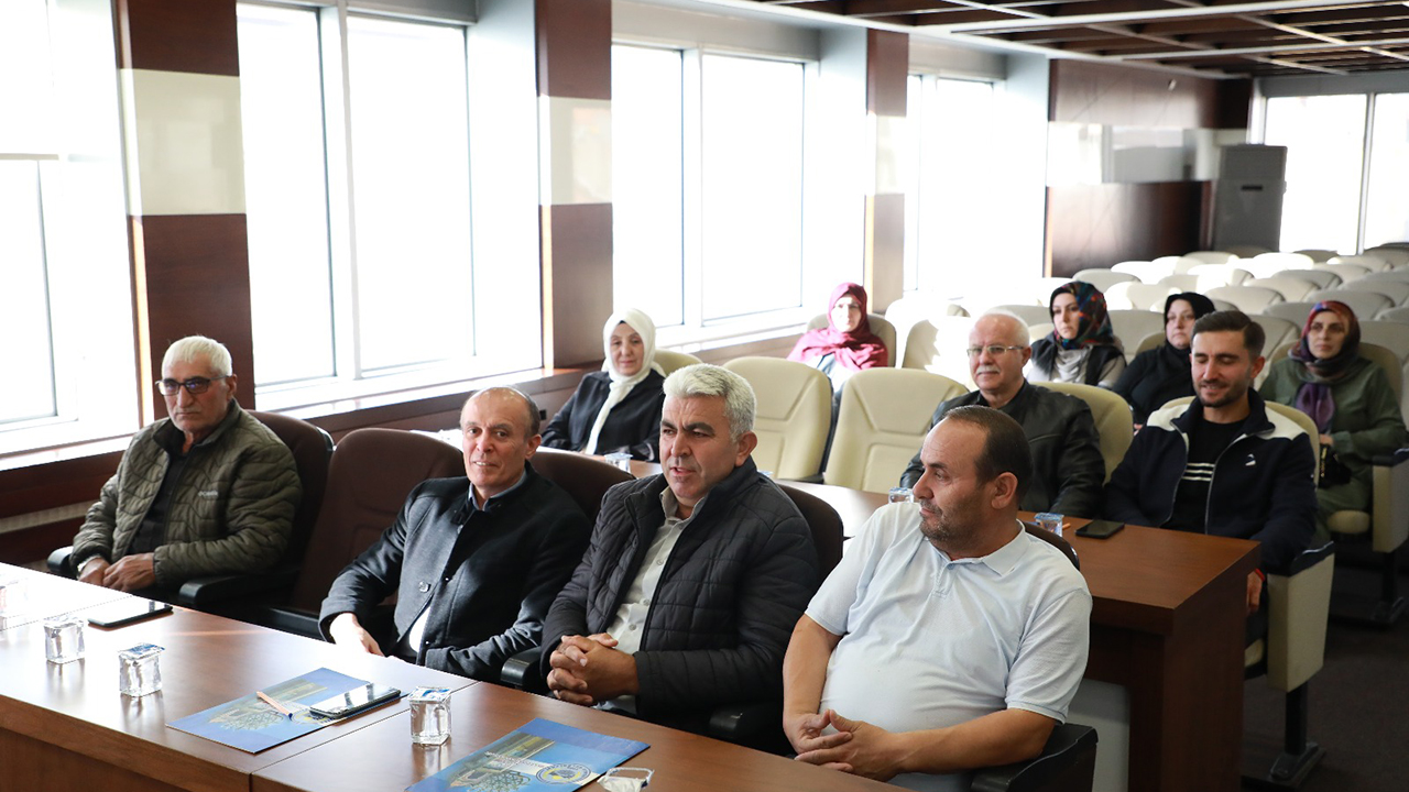 Belediyemeclsi (2)