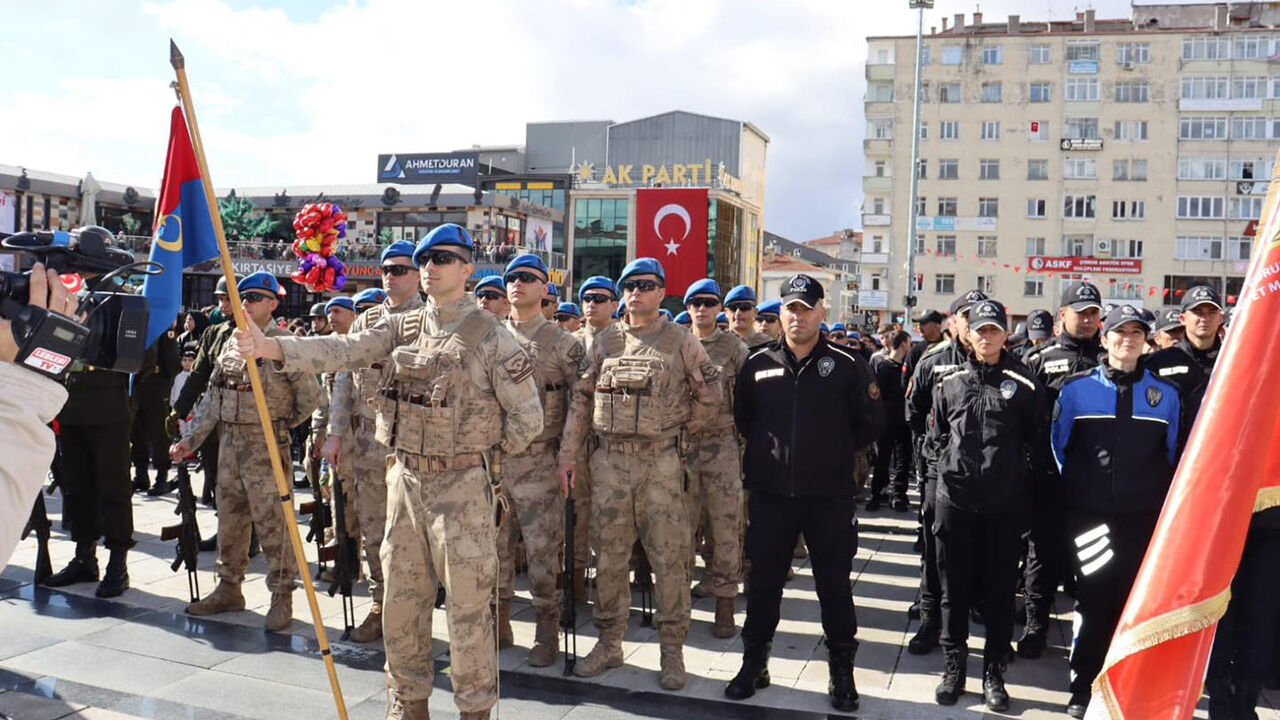 Corrumcumhuriyetbayramı (7)