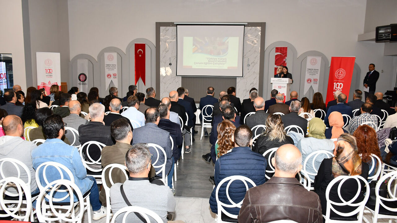 Corumegitimcalıstayı (3)