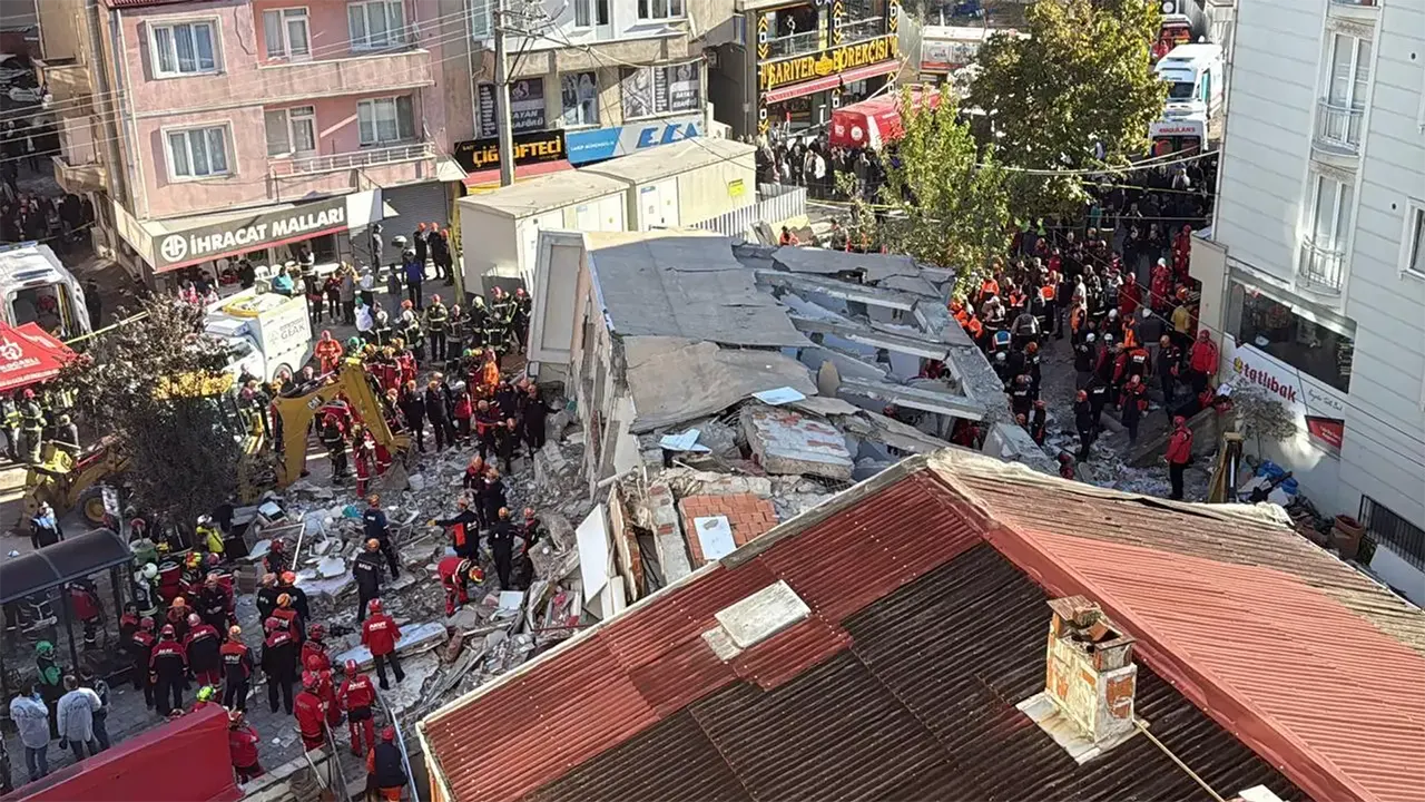 Gebze’de 7 Katlı Bina Çöktü 1 Kişinin Cansız Bedenine Ulaşıldı 3