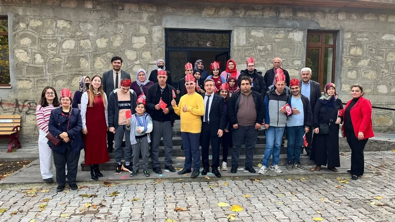 Iskilipcumhuriyet (2)