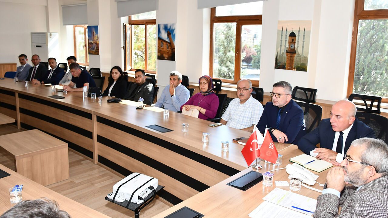 Milliegitimkomisyontoplantısı (2)