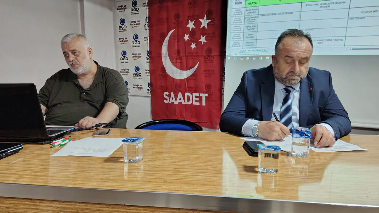 Saadet (12)