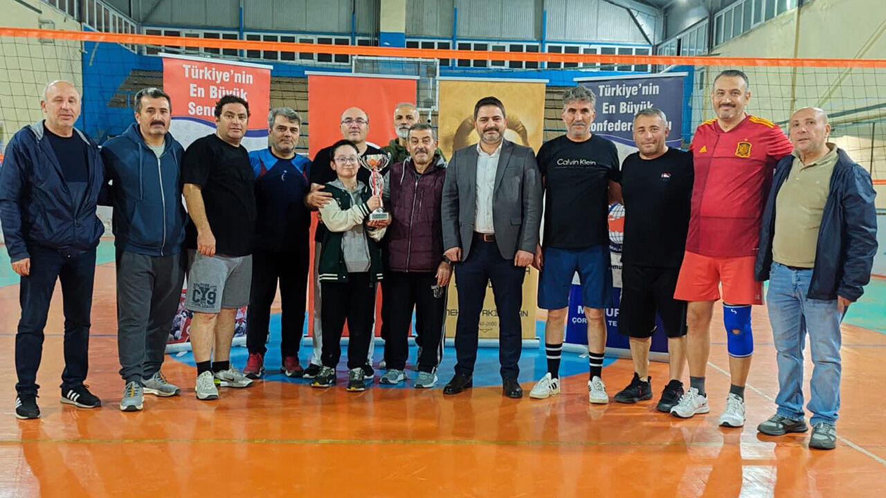 Voleybolturnuvası (1)