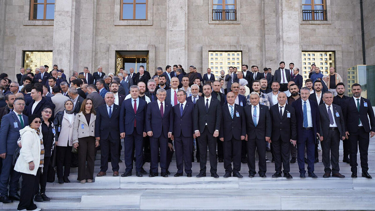 Gelecekpartisi (2)