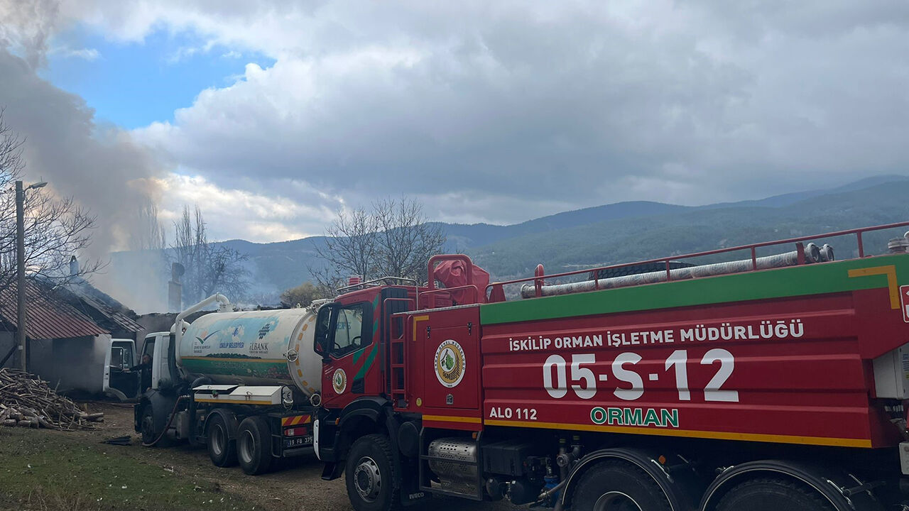 Iskilipyangın (3)-1