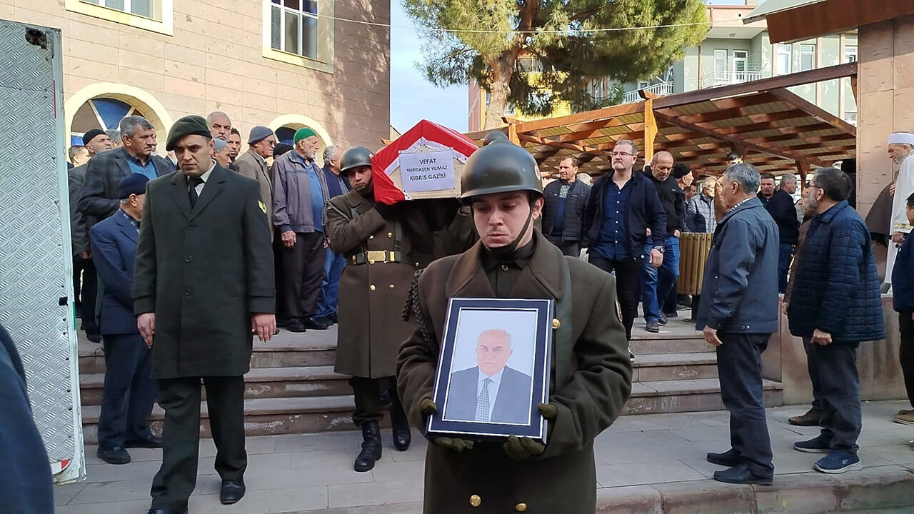 Kıbrısgazisi (2)