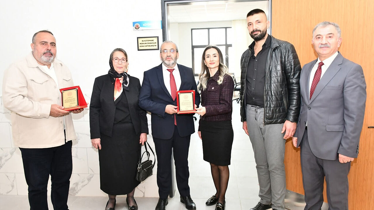 Kutuphaneacılıs (5)