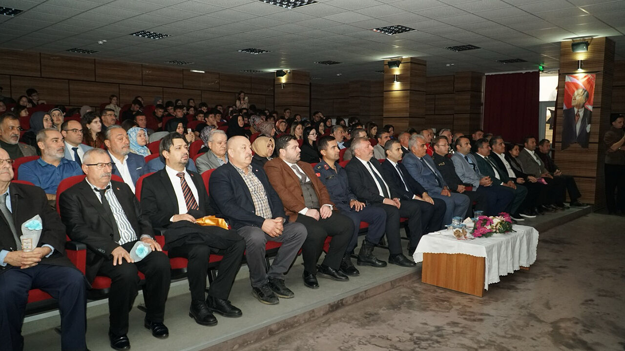 Osmancıkogretmenlergun (11)