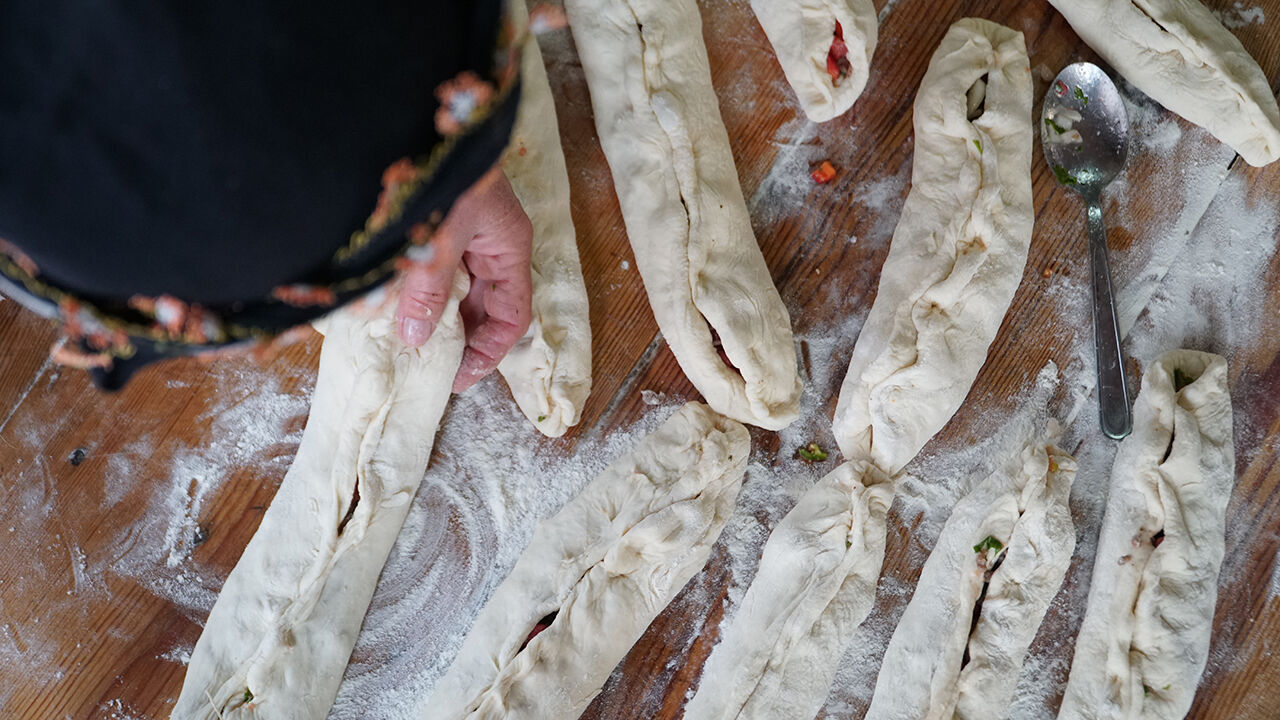 Pide (4)