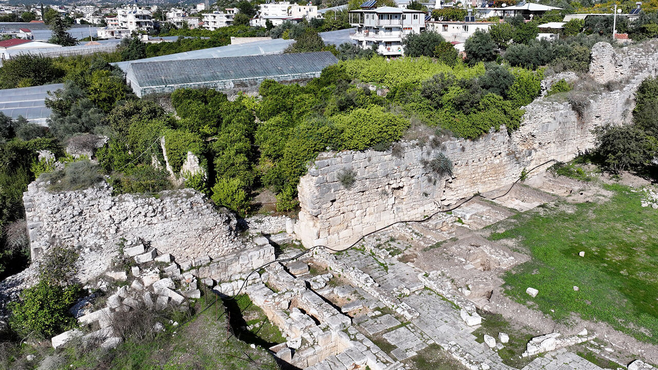 Tapınak (2)