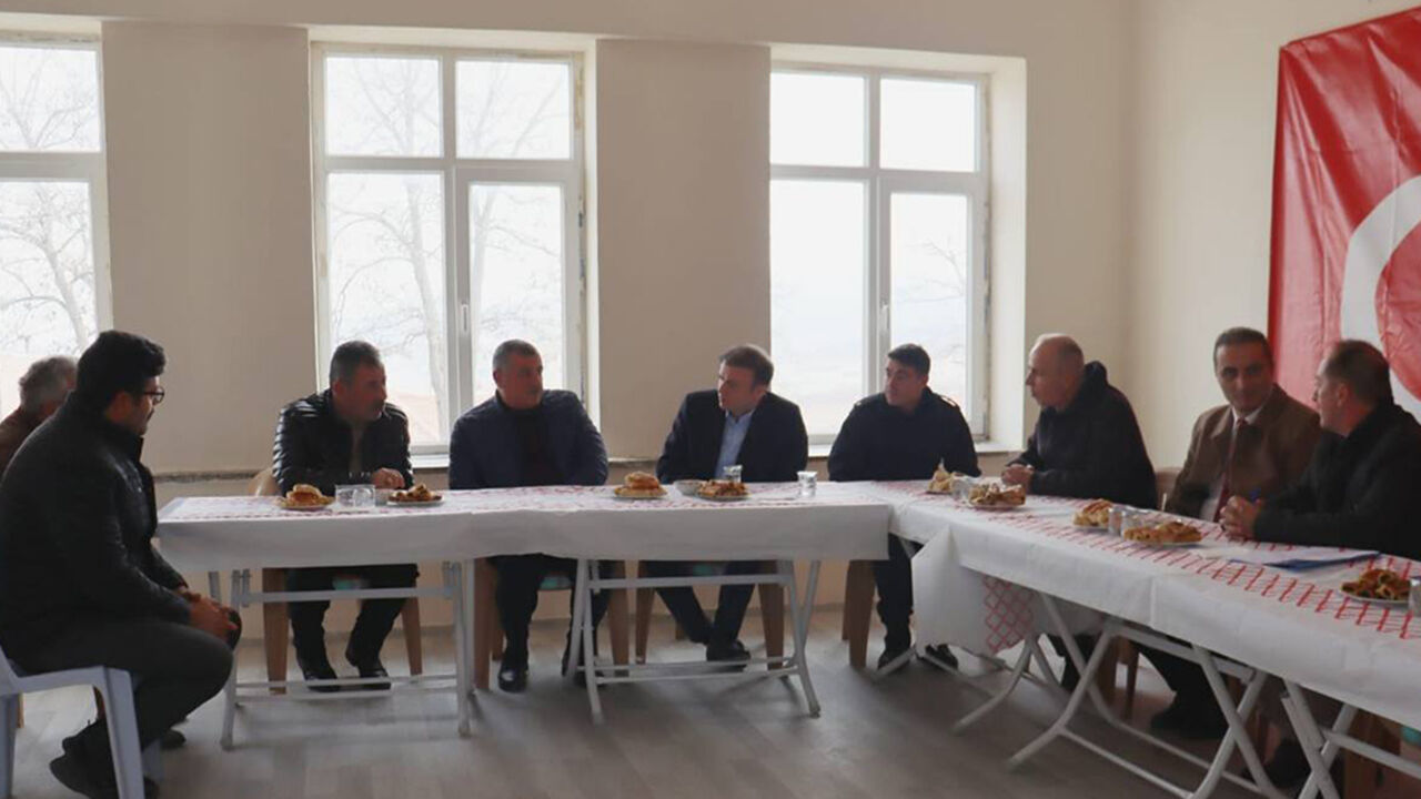 Alacakaymakamkoyziyaret (3)