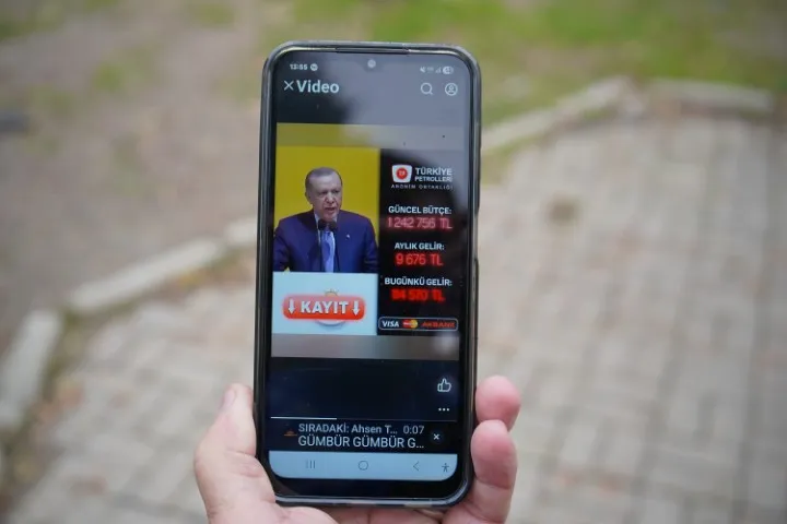 Bir Video Izledi, 2,5 Milyon Lira Kaybetti2