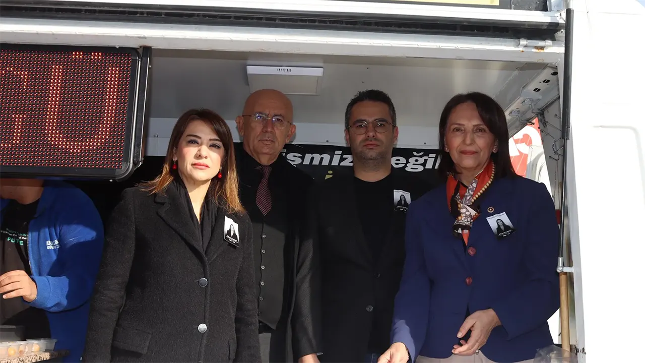 Chp Gülşah Durbay’ı Dualarla Andı Hacı Bayram’da Lokma Dağıtıldı 3