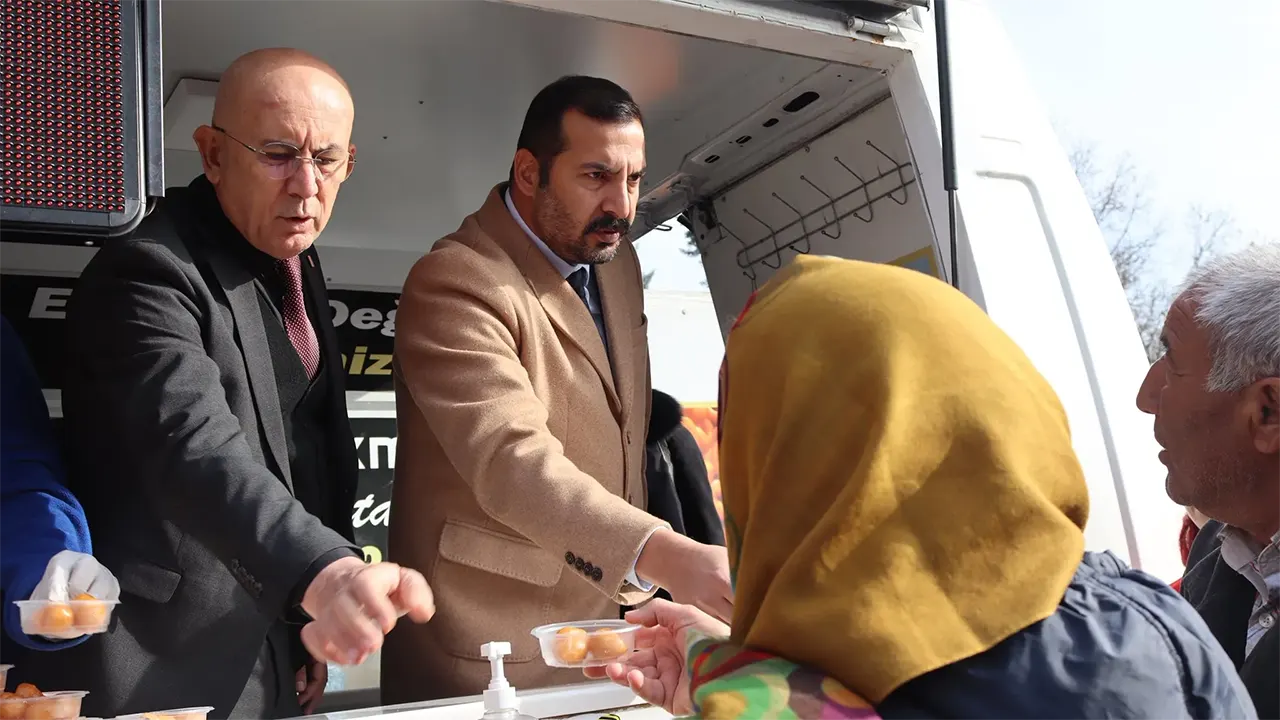 Chp Gülşah Durbay’ı Dualarla Andı Hacı Bayram’da Lokma Dağıtıldı 4