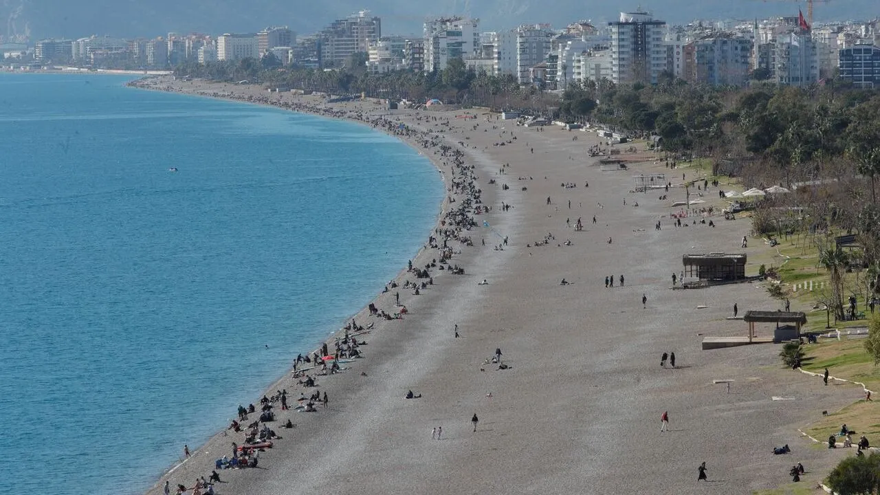 En Uzun Sahil Antalya