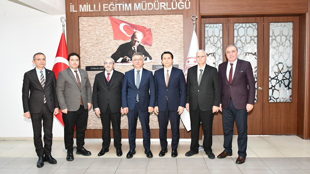 Maarifmodelyibakanlık (1)