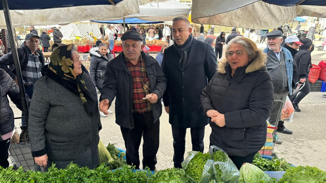 Milletvekilipazar (3)