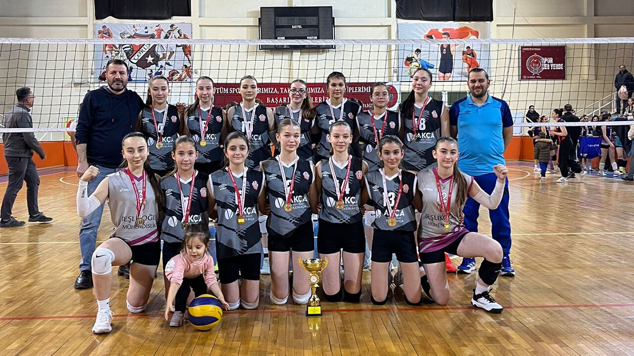 Osmancıkvoleybol (2)-1