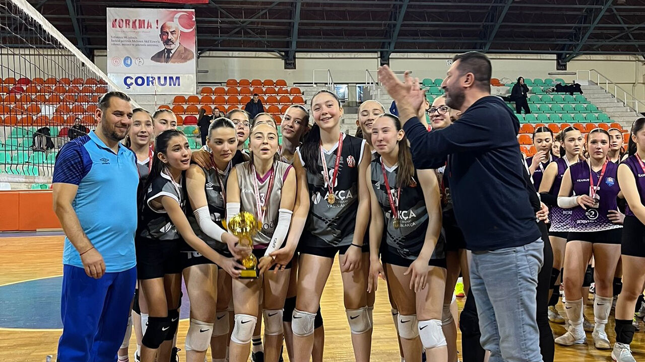 Osmancıkvoleybol (3)-2