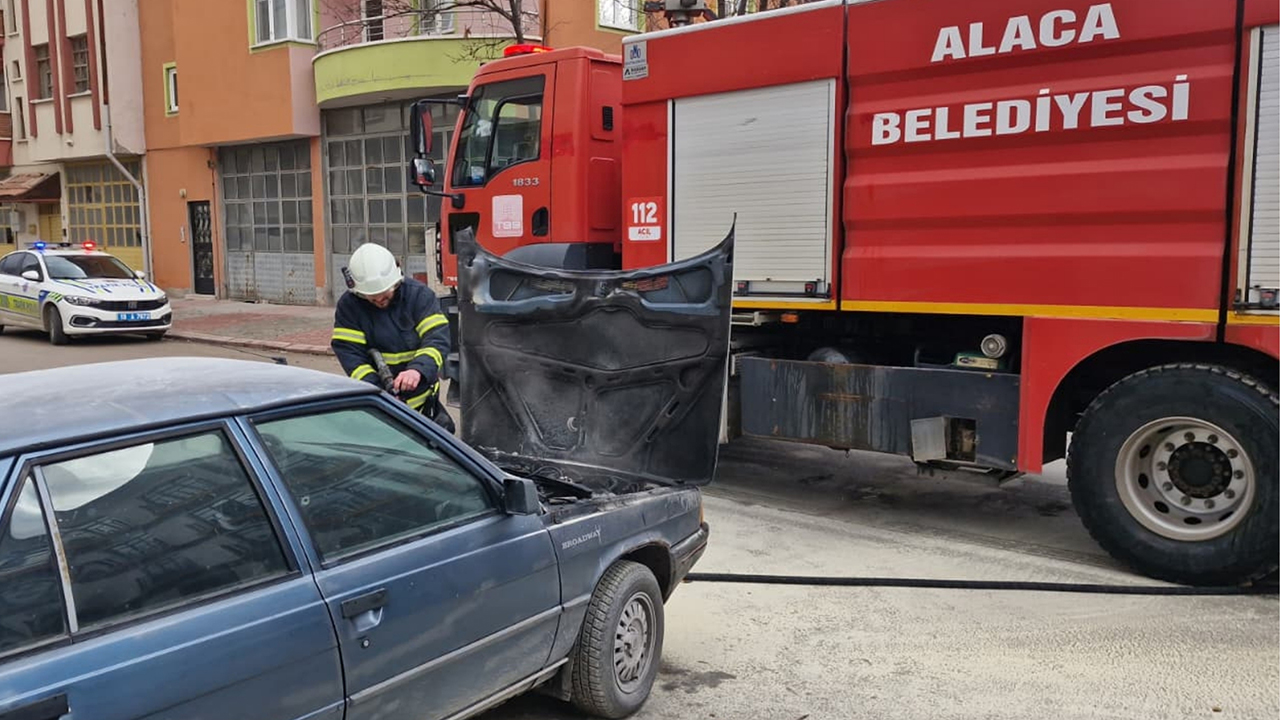 Otomobilyangını (1)-1