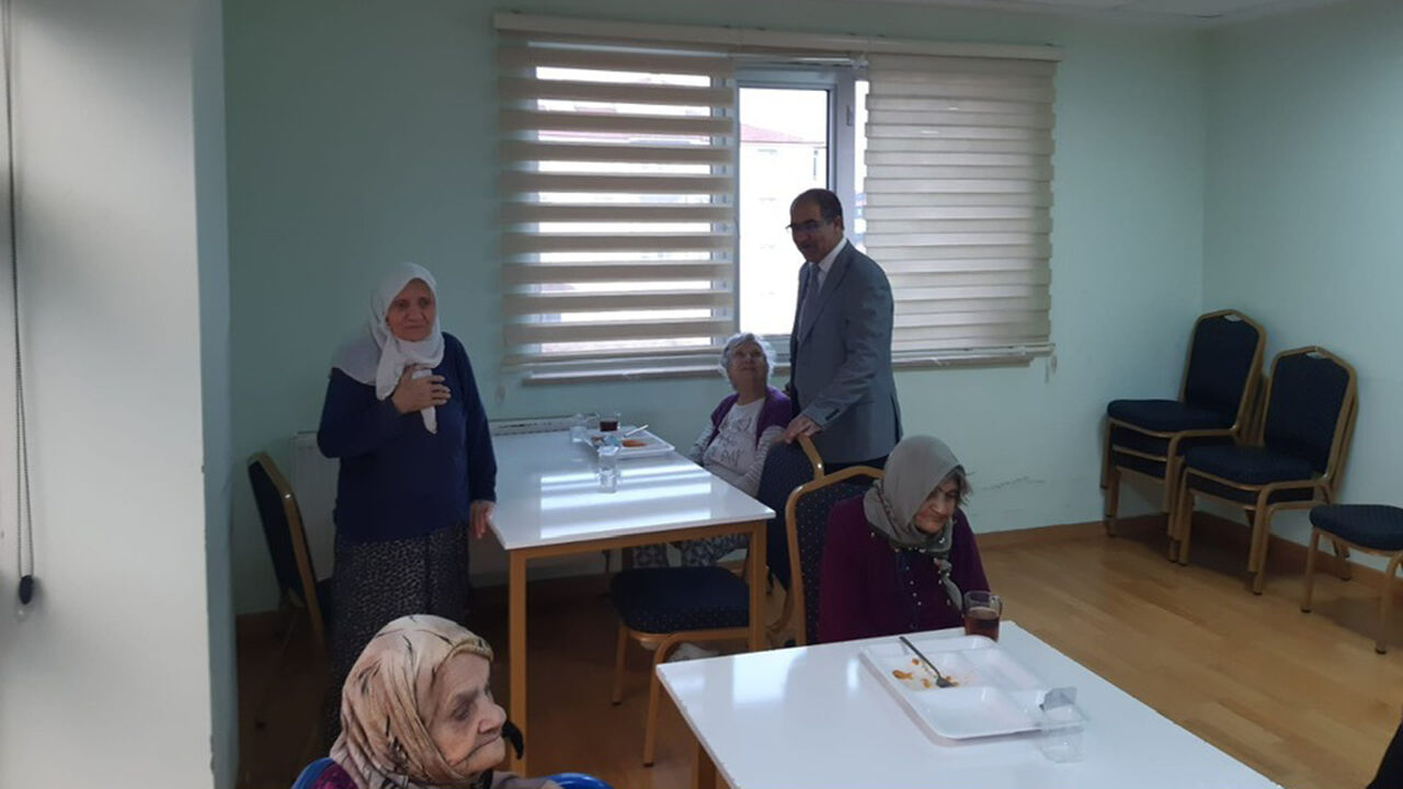 Yaslılar (1)