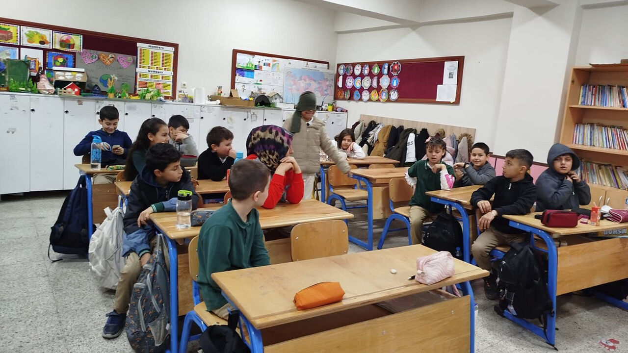 Kargıbeyazbastonetkinlgi (2)