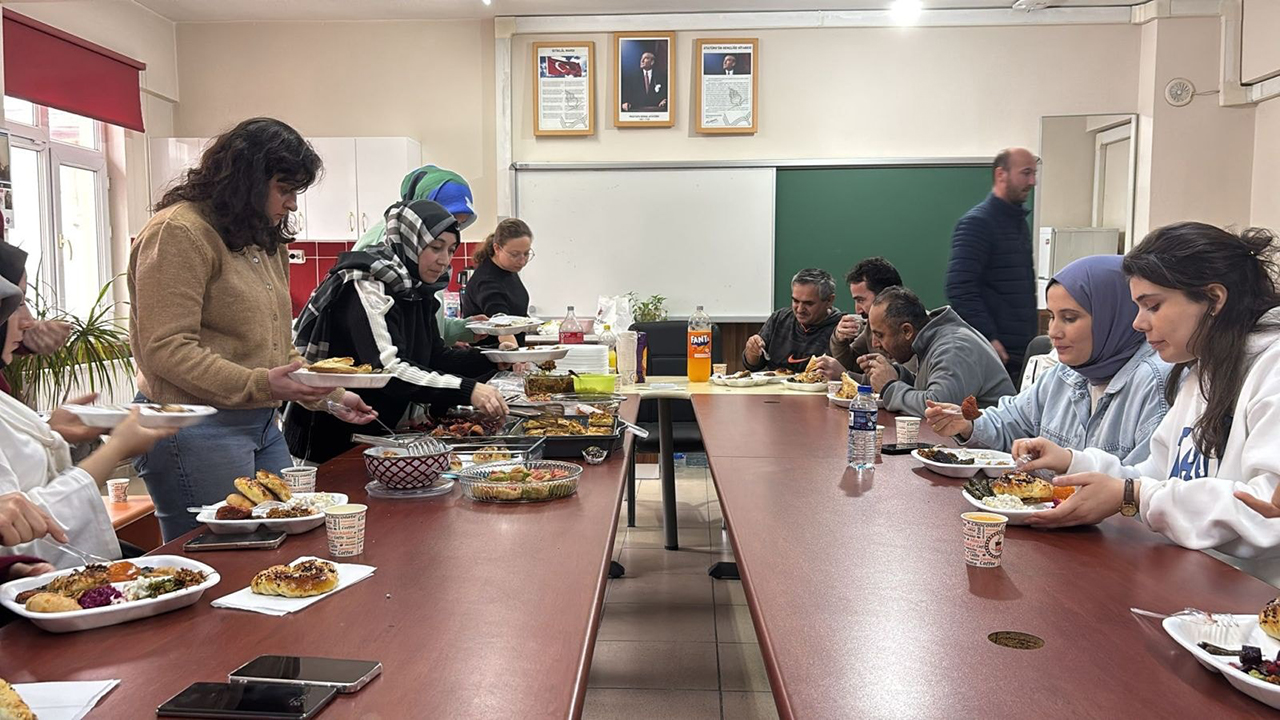 Kargıogretmenler (1)