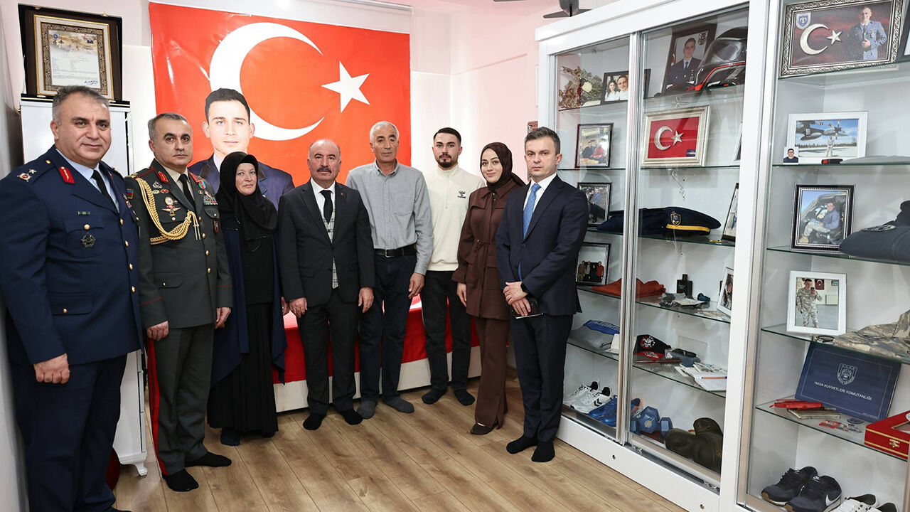 Sehitailesiziyaret (6)