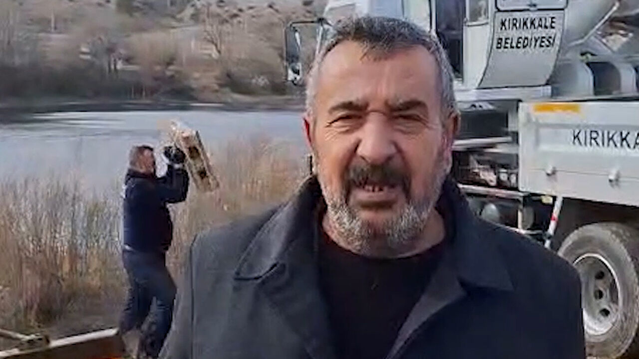 Traktörünü Yıkamak Istemişti Traktör Kızılırmak'ın Sularına Gömüldü