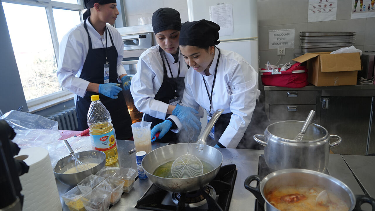 Yemekyarısması (7)
