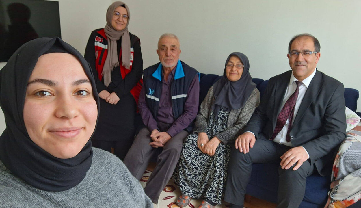 Aileziyaret (1)