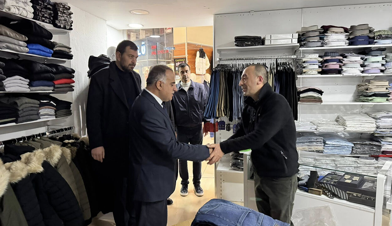 Akpartiesnafziyareti (1)